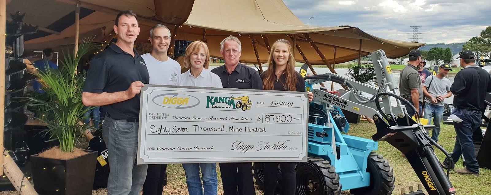 Kanga at Diesel Durt & Turf Expo